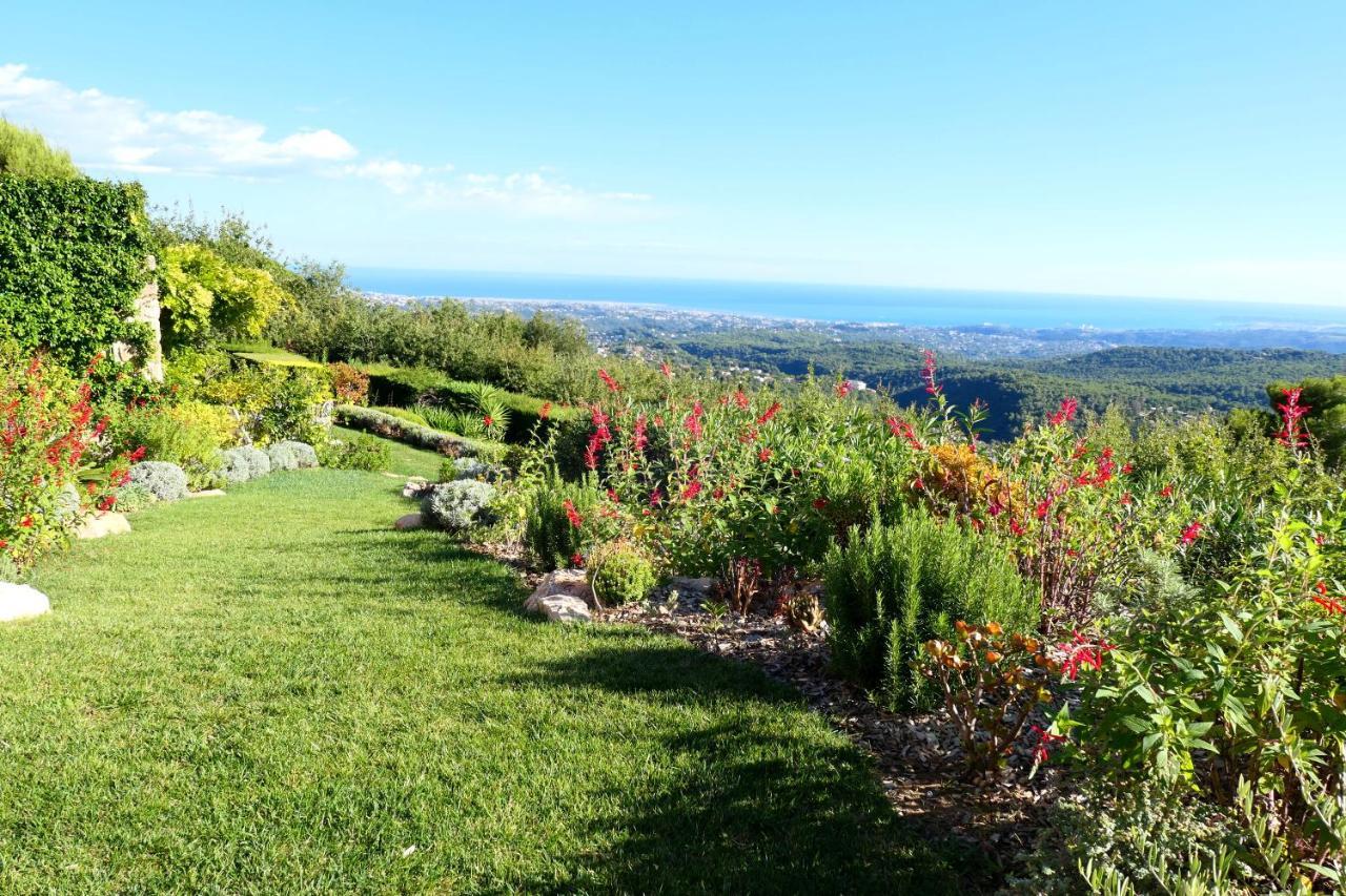 La Bastide Des Pins Vence Exterior foto